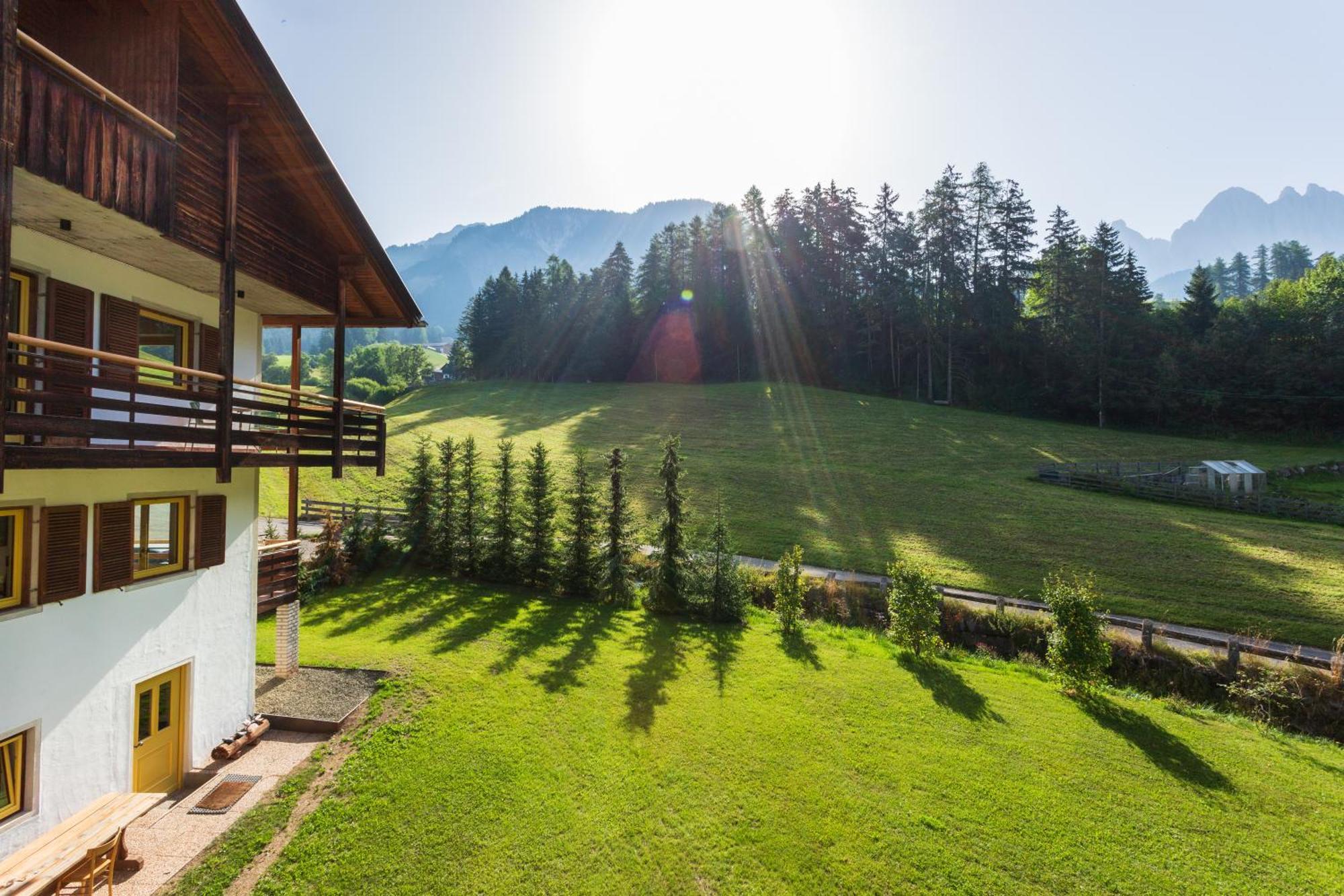 Miraodle Apartments Funes  Luaran gambar